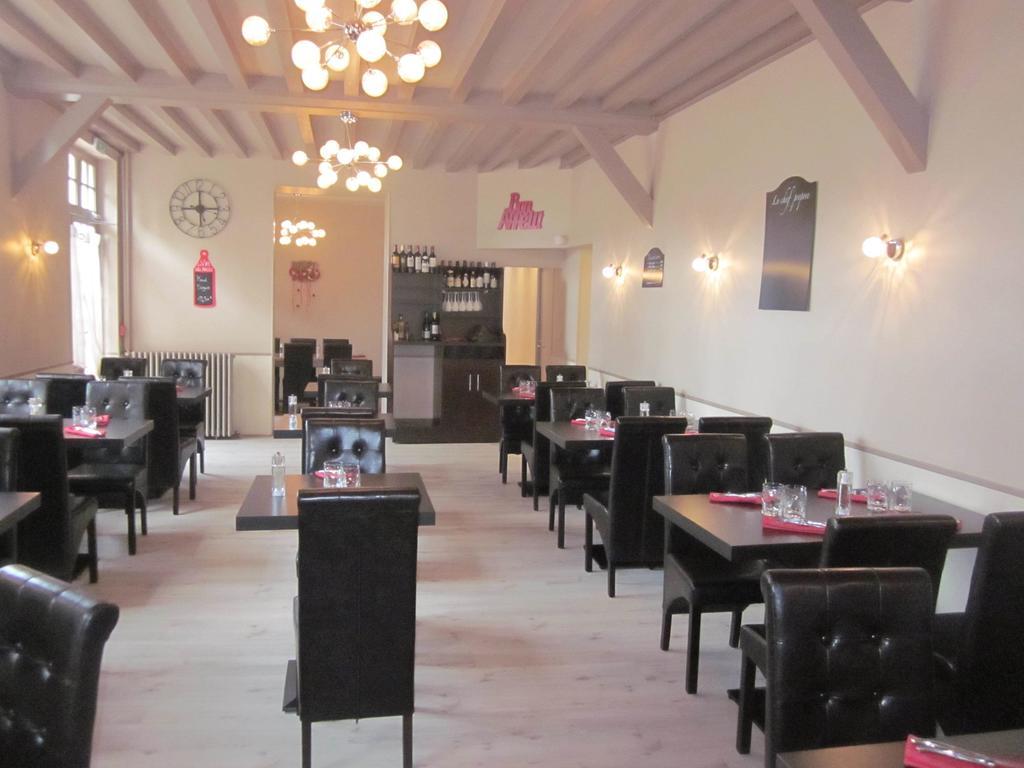 Le C Gourmand Hotel Sées Екстериор снимка